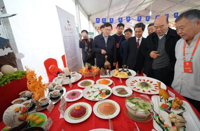 一场餐饮盛宴 一次行业引导！首届中原餐博会圆满落幕
